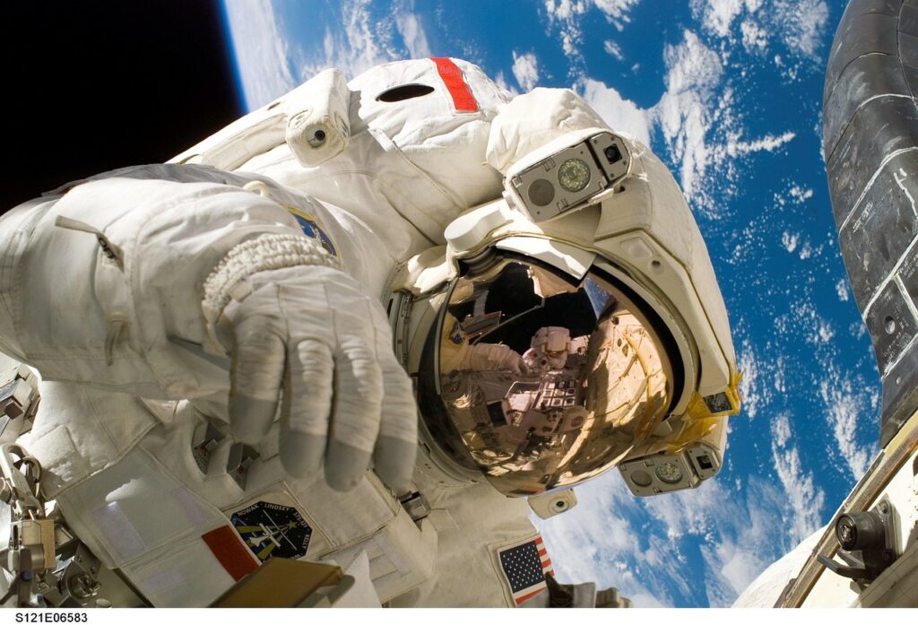 Astronaut Stephen Bowen: Jak vesmírné technologie zlepšují život na Zemi