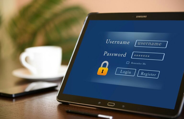 Jak efektivně zabezpečit svůj domácí internetový router