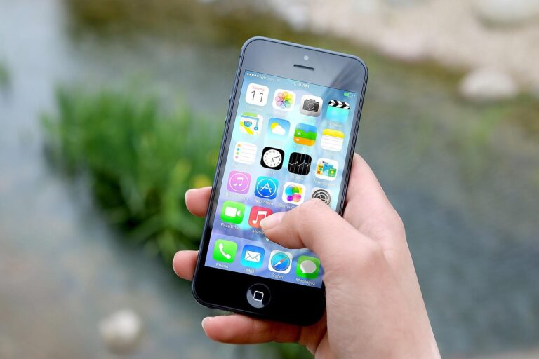 Výrobci smartphonů čelí krizi: Nedostatek čipů a rostoucí ceny zasahují trh